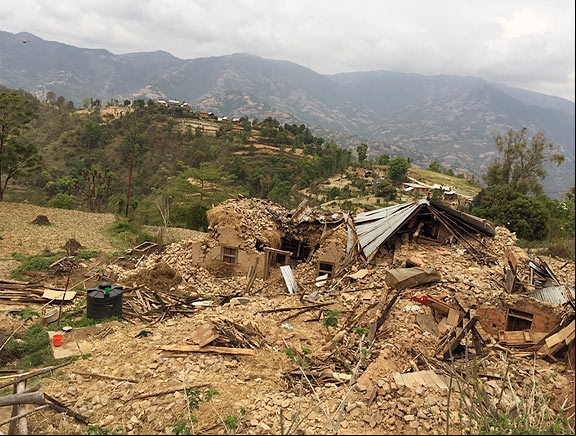 Aldea destruida en Nepal