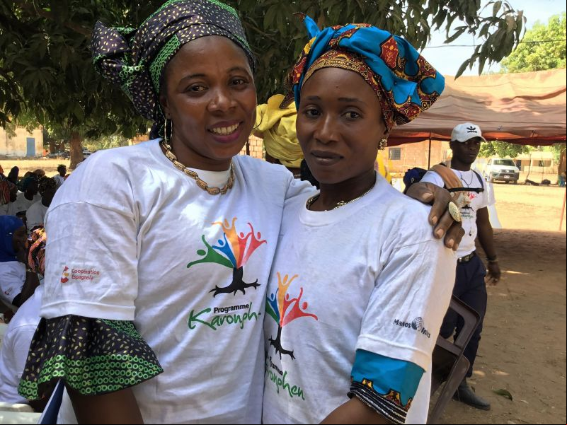 El analfabetismo condena a la exclusión millones de mujeres en el mundo. Foto Adela González en Senegal 