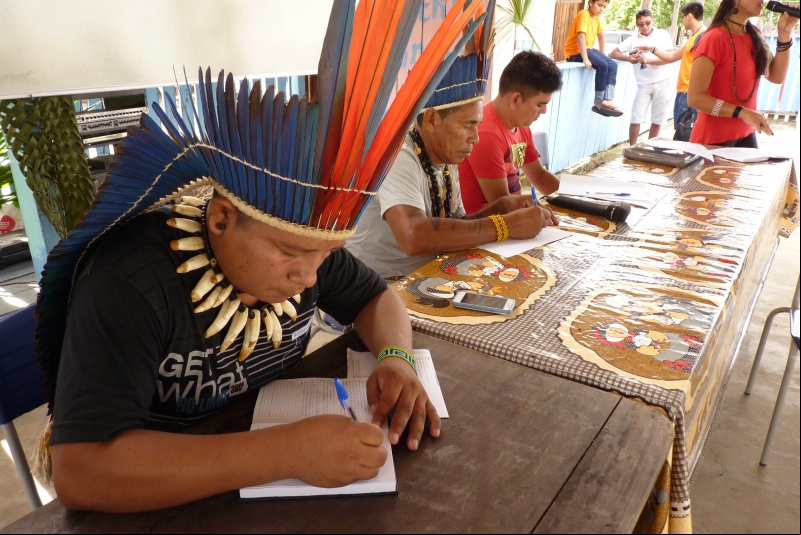 Lideres indígenas de la Amazonía