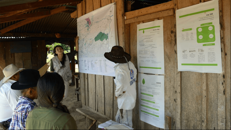 Formación comunitaria en Colombia