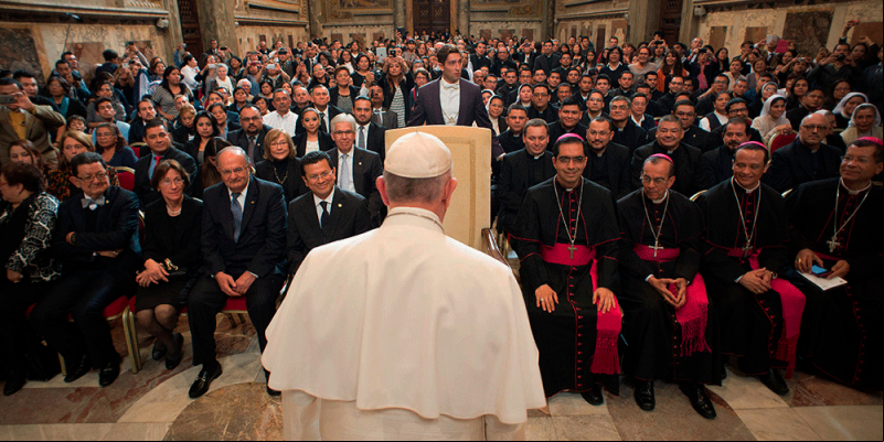 Adiós al Papa de las periferias. Fotografía: Wikimedia Commons