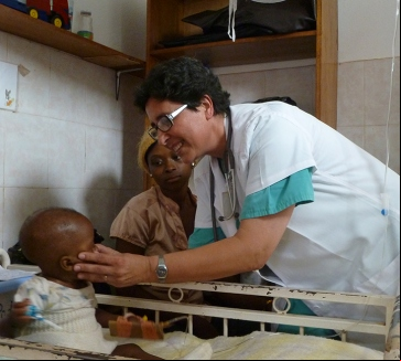 Cristina Antolín expresa su temor a la llegada del Coronavirus a África