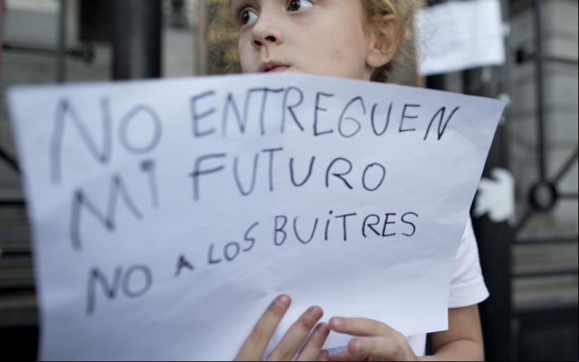 Lunes Derechos Humanos: La deuda, dueña de nuestras vidas