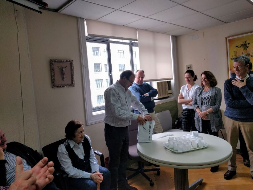 Homenaje a Gregorio por su tarea como Delegado de Manos Unidas Madrid
