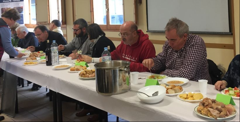 Comida solidaria en Cerdanyola