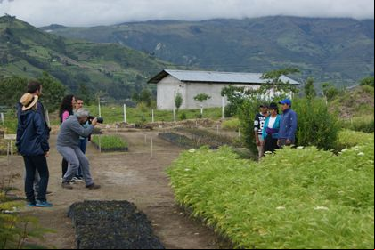 La Cooperación Española y El País visitan el trabajo de Manos Unidas en Ecuador