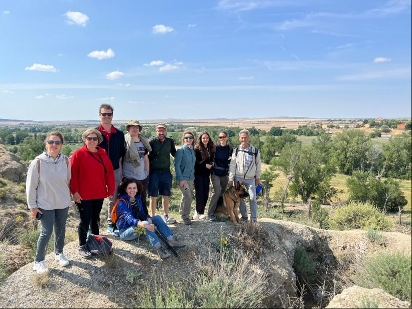 Voluntarios de Manos Unidas Madrid en la II Salida Senderista CDEI del Arzobispado de Madrid