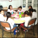 Su comportamiento en la mesa es muy bueno. ¡Y vacían los platos!