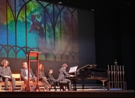 Concierto Living the Requiem