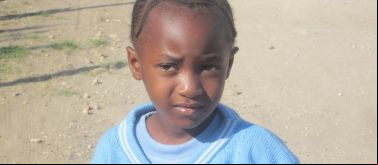 Niña de Tanzania
