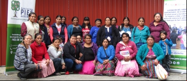 Mujeres en el municipio de San Lorenzo, departamento de San Marcos (Guatemala)