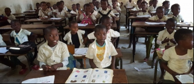 Proyecto Educativo África