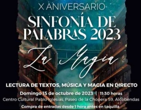 Cartel del espectáculo de Papel y Pluma 2023 en Alcobendas a beneficio de Manos Unidas