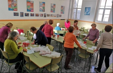 Imagen del almuerzo solidario del año anterior organizado por la delegación comarcal de Manos Unidas en Carcaixent.