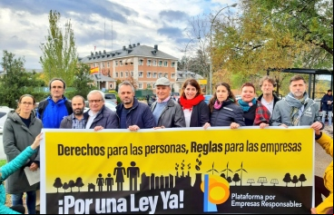 Más de 100 organizaciones exigen al Gobierno cumplir su compromiso de aprobar la ley española de Debida Diligencia.