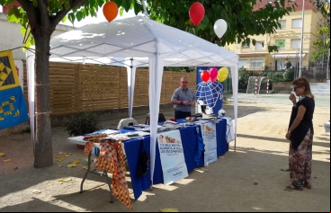 Manos Unidas participa en la Feria Solidaria de Premià de Dalt