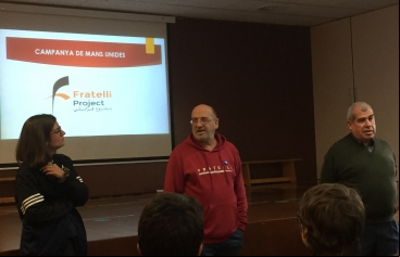 El misionero Miquel Cubeles en la escuela Maristes de Rubí