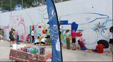 Mural realizado en el colegio Salesianos de Alicante. Foto: La Información de Alicante
