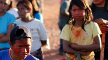 Los guaraníes-kaiowá afrontan un permanente genocidio y etnocidio