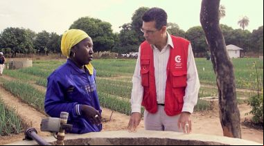 Alberto Virella, Embajador de España en Senegal, visita el Convenio de Manos Unidas y la Cooperación Española