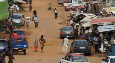 Las calles de Niamey tras el golpe de estado en Níger. Foto tomada de REUTERS